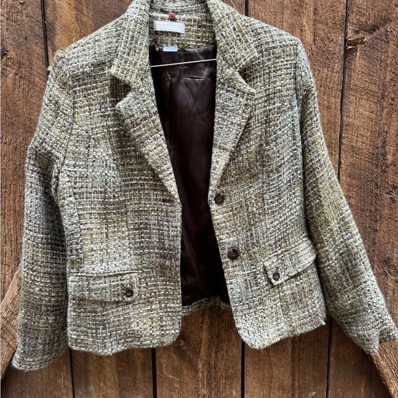 Women's Tweed Jacket - Green and Brown - Picture 1 of 8
